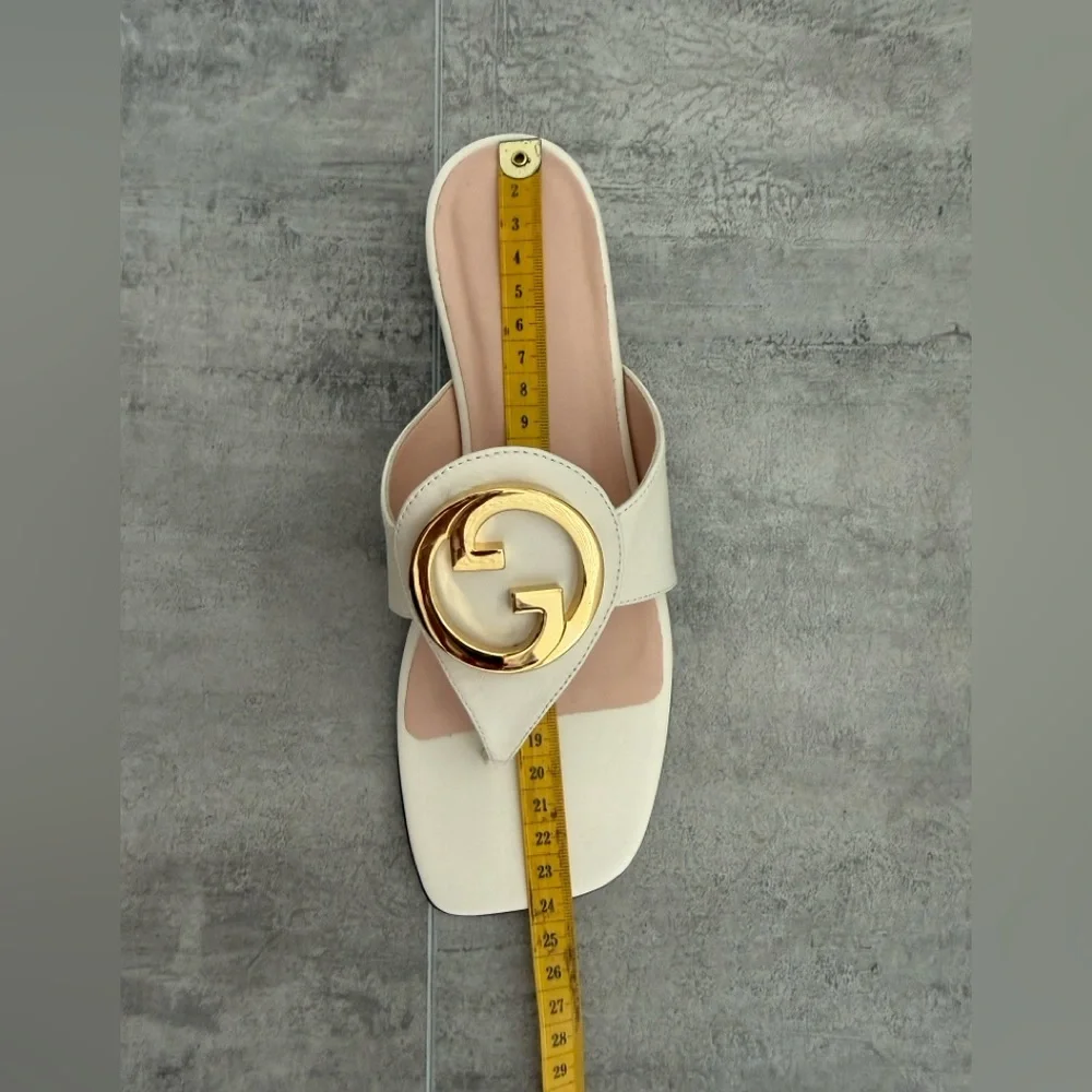 Gucci Blondie GG Logo Leather Thong Flip Flop Flat Sandals Shoes Size 7 NWT - Picture 15 of 16